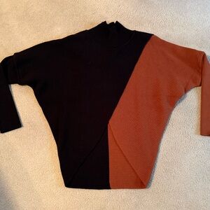 Elan Black and Rust Sweater